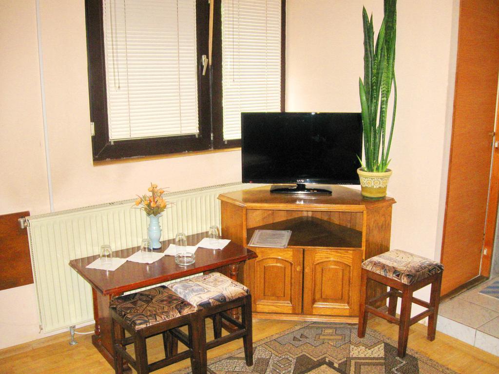 Amfora Rooms Caribrod Dimitrovgrad Room photo